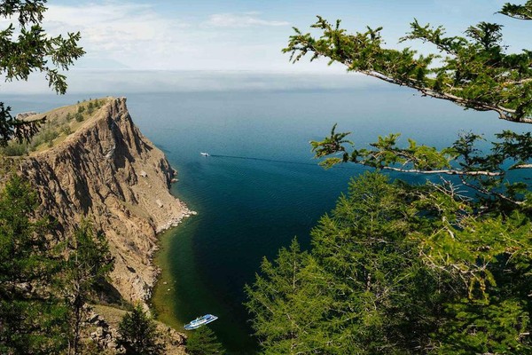 OLKHON ISLAND 2 DAY TOUR